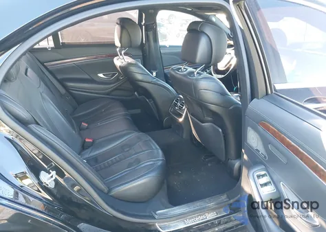 2015 Mercedes-Benz S 550 z USA, uszkodzony, nr VIN WDDUG8CB4FA156446